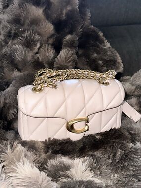Coach Tabby 20 quilted Leather Shoulder Bag in Blush Pink  with Gold Hardware